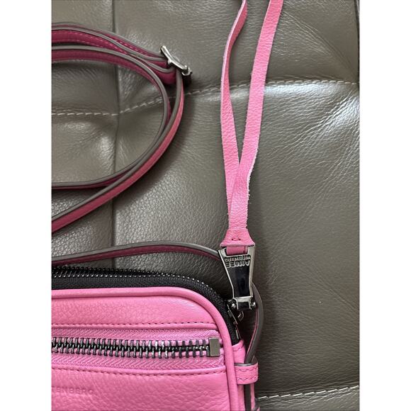 Aimee Kestenberg Classic Soft Pebbled Leather Crossbody Purse Shoulder Bag EUC - Picture 4 of 10